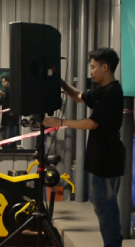 Live sound speaker placement for PA system hire Brunei